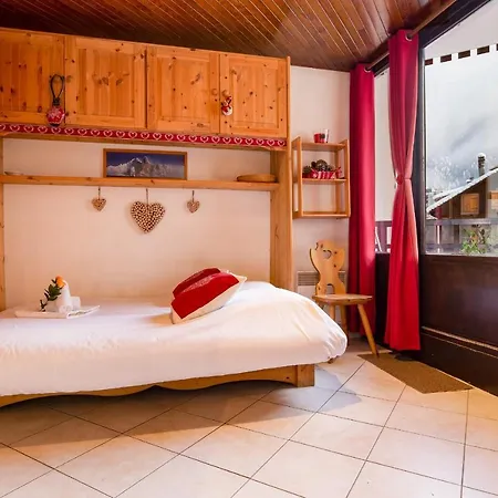 Lachenal 108b Апартаменти